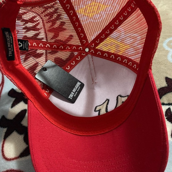 True Religion PLMH0154 Men's Red Mesh Trucker Buddha Snap Back Cap One Size - Picture 5 of 7